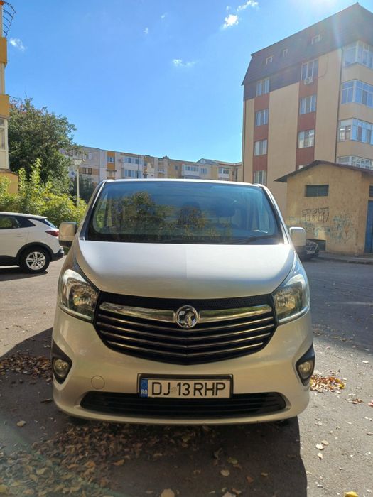 Opel Vivaro Autoutilitara