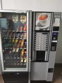 Automat de cafea si distribuitor de produse confectionate.