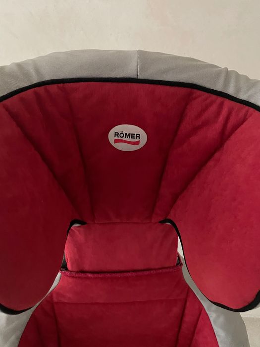 Детско столче за кола 18-32кг