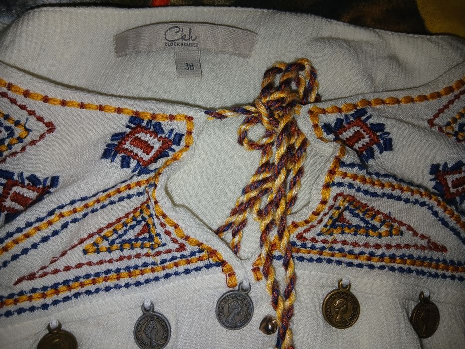 ie cu bănuți Regina Elisabeth