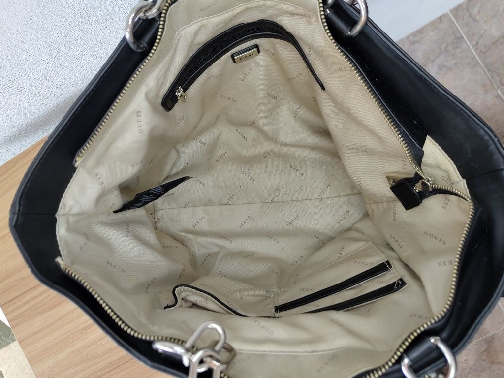GUESS Оригинална Чанта