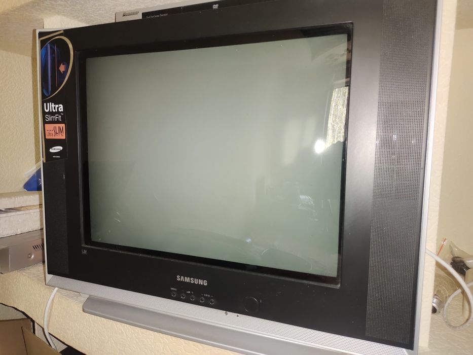 Продаётся Телевизор Samsung