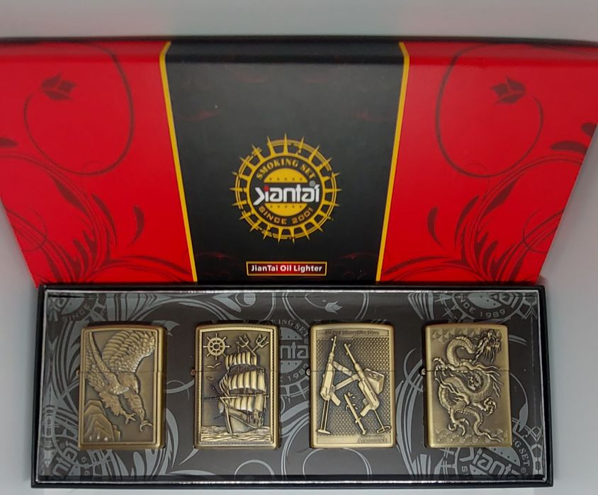 Набор бензиновая зажигалка. Подарочная кремниевая зажигалка. Lighter