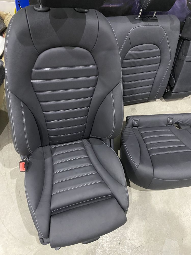 Interior Amg line semi-electric Mercedes X253 Glc facelift 2021