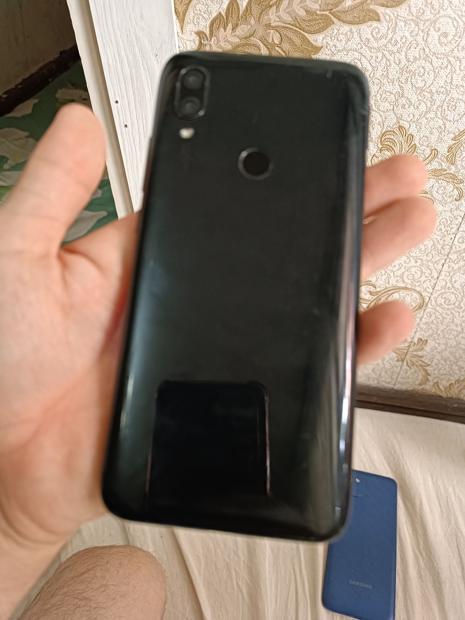 Samsung  A03  Redmi 7 yahshi sastaynada