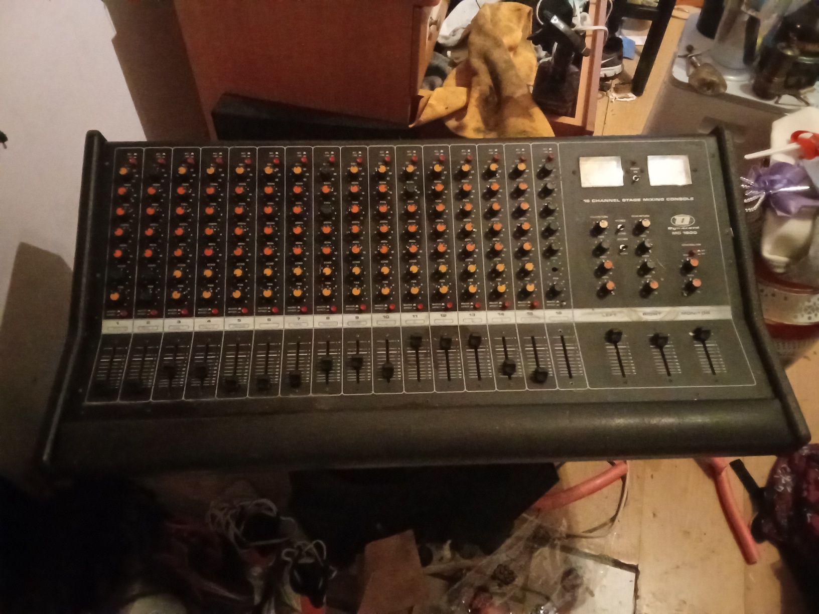 Dynacord MC 1600 миксинг конзола