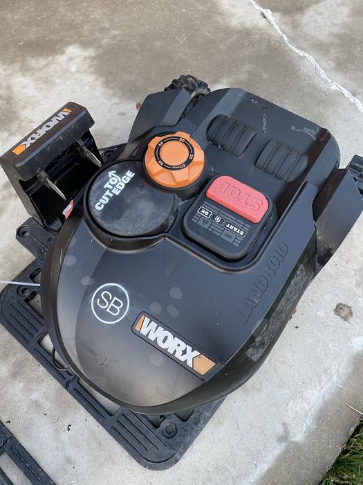 Косачка робот worx / Gardena