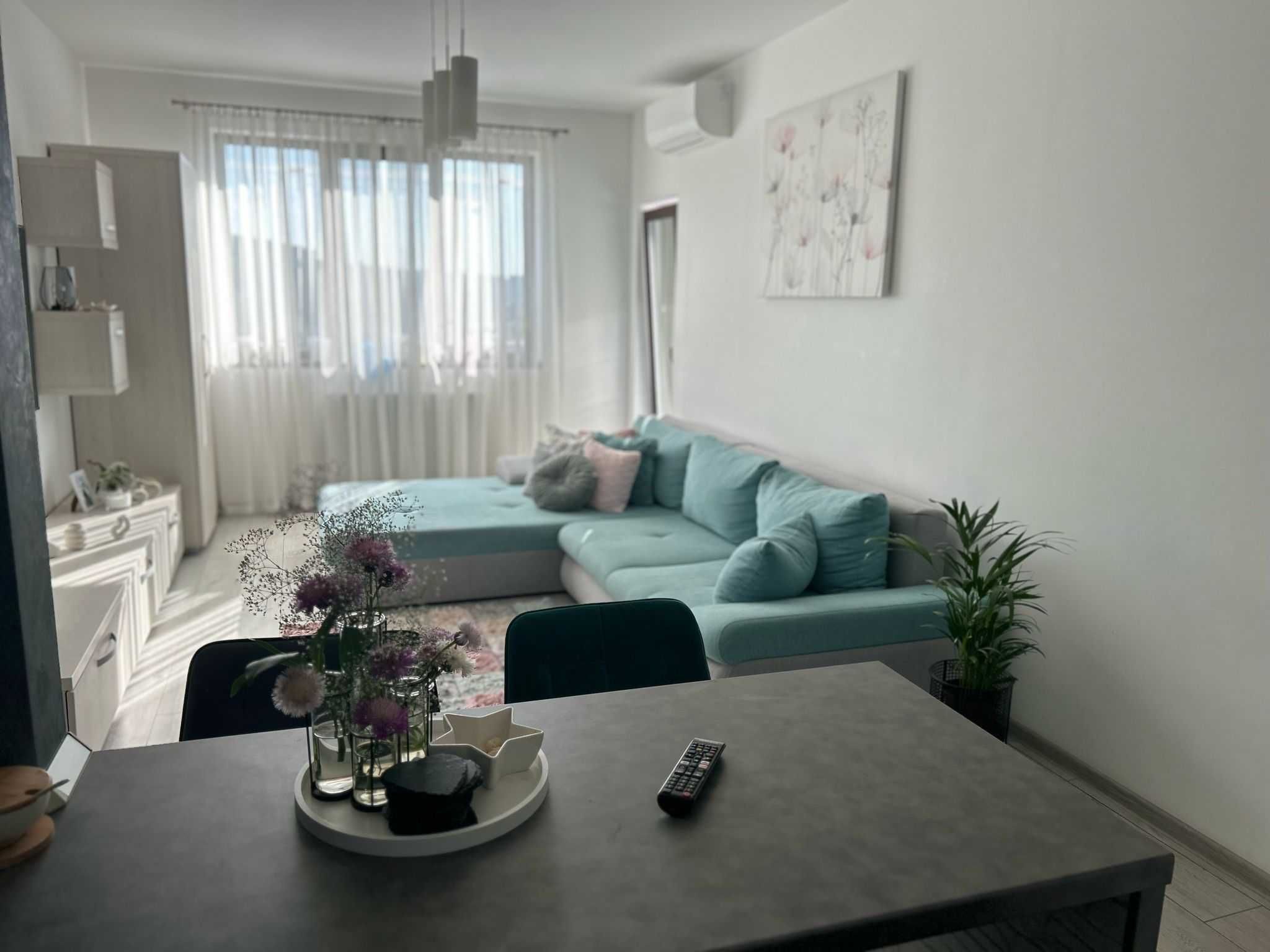 Apartament 3 camere- de vanzare-cartier Tudor