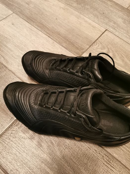 Adidasi PUMA din piele si carbon