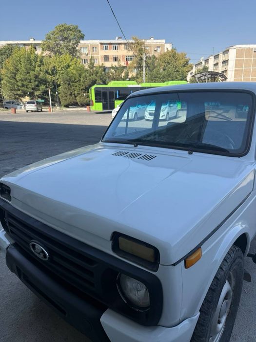 Нива 2121 Ваз1989
