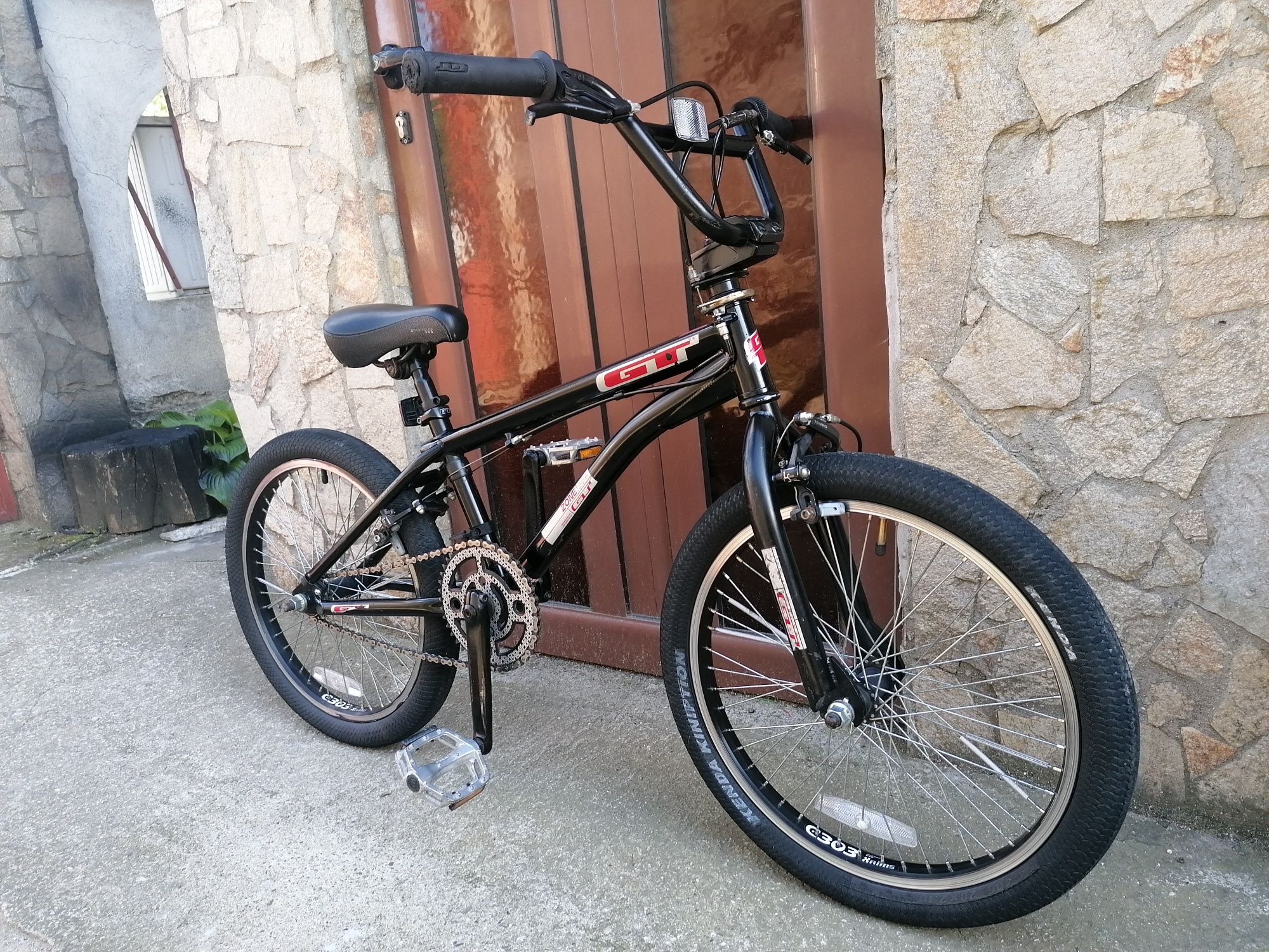 BMX  GT  Zone 20 цола