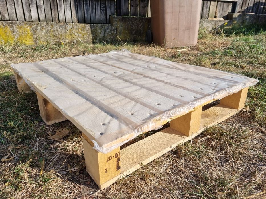 Paleti lemn non euro dimensiune atipica 86 × 68 palet nou mobilier mob