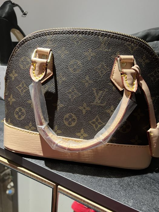 Чанта Lv нова неизползвана