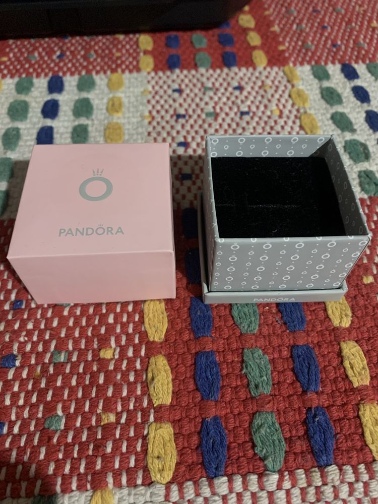 Коробочка Pandora.