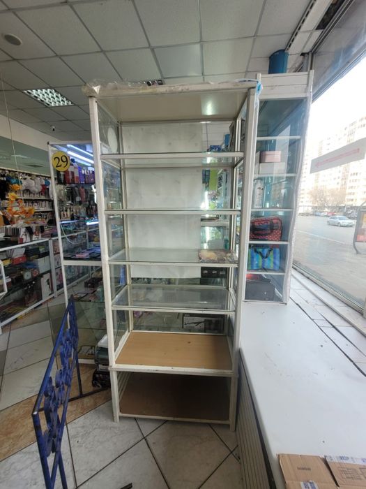 Витрины продам за хорошую цену