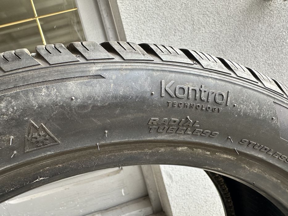 Anvelope iarna Hankook 225/45 R 18 95V