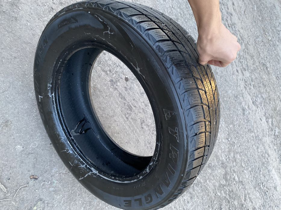 Продаю зимние шины TRIANGLE Snow Lion 235/60 R18