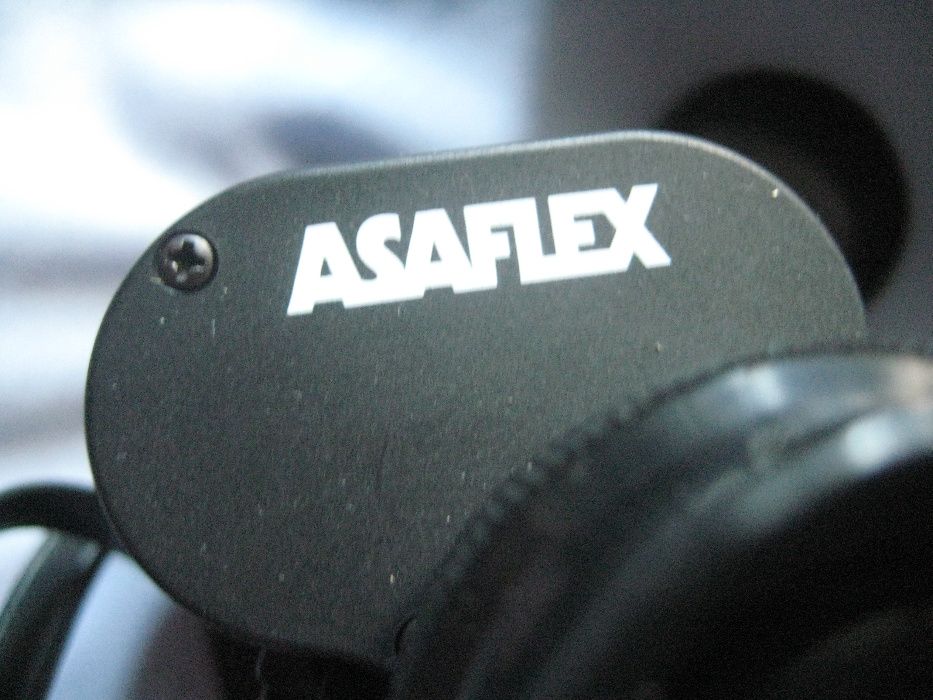 Продавам нов бинокъл ASAFLEX 8X30