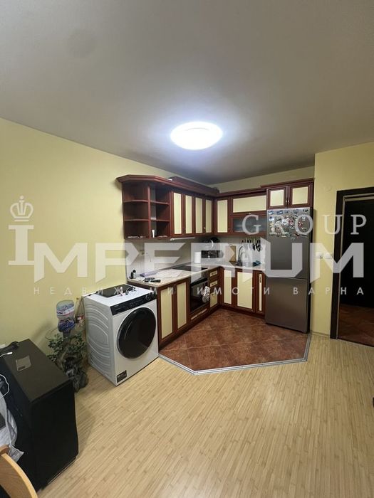 Дава се под наем Двустаен апартамент в Варна, Победа - 65 кв.м за 510 € - Снимка #1