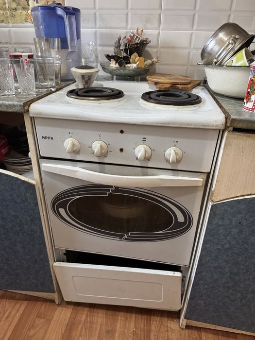 Продам плиту Мечта срочно