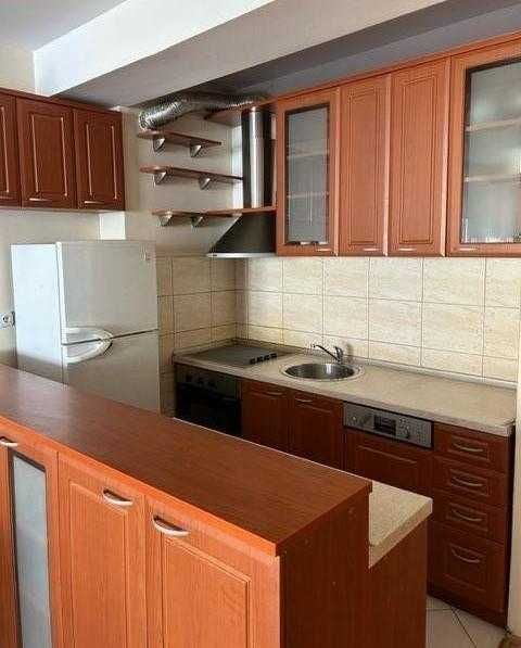 Продава се Тристаен апартамент в Бургас, Възраждане - 82 кв.м за 1657 €/кв.м - Снимка #6