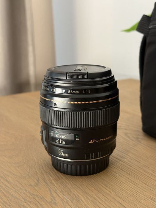 obiectiv canon 85 mm f 1.8