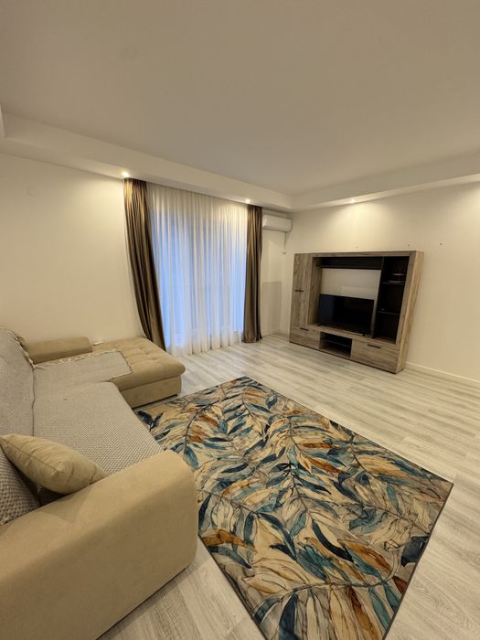 Apartament Spatios 3 camere Cosmopolis