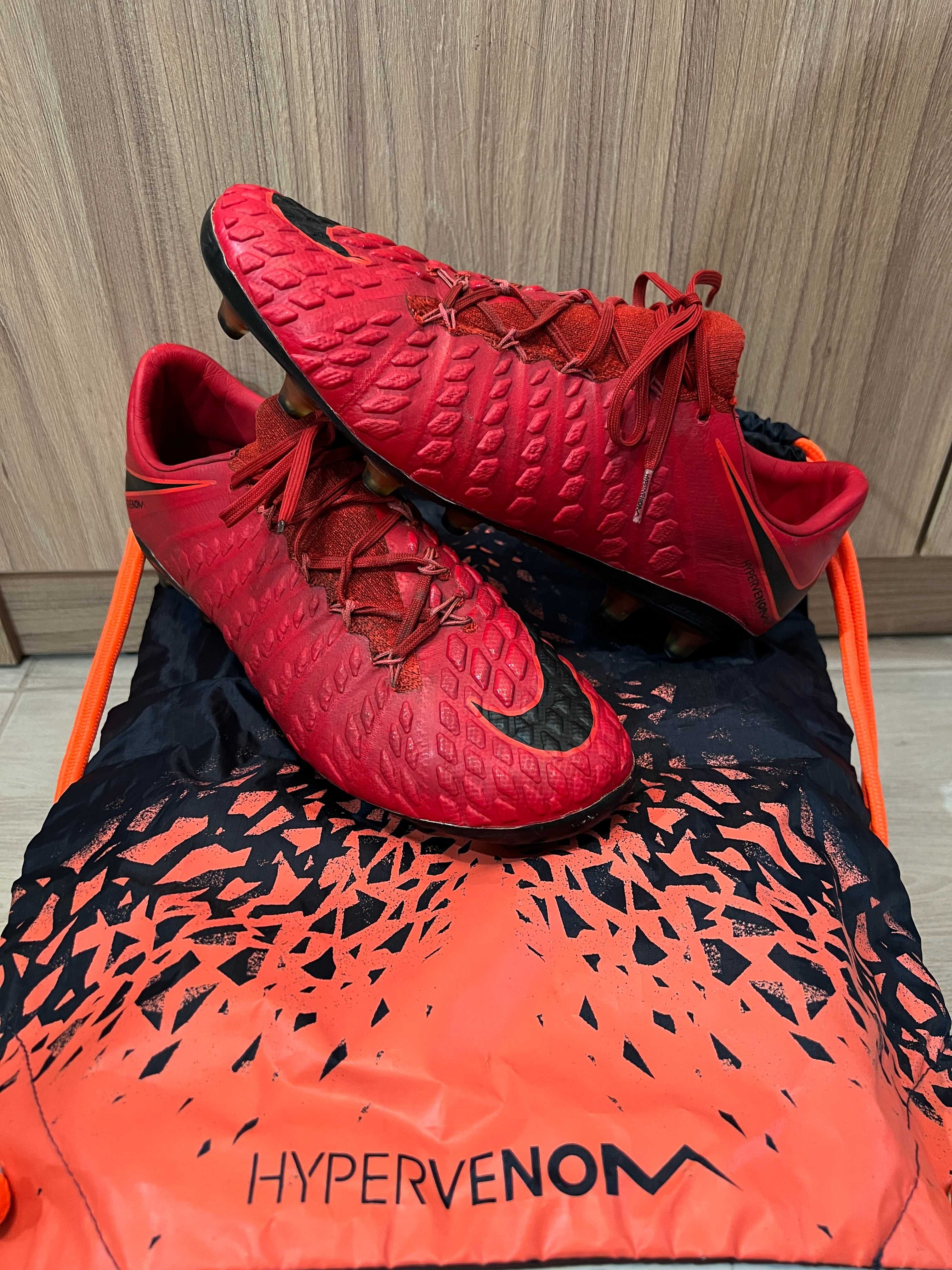nike hypervenom PHANTOM III ACC бутонки ,калеври ,футболни обувки 41