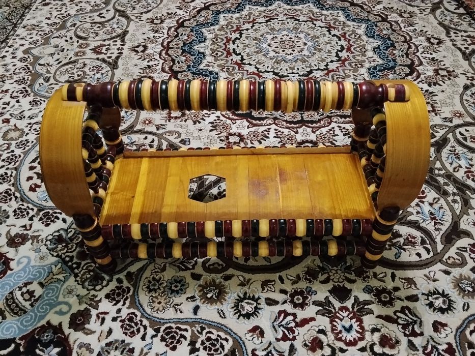 Beshik (hadya qilamiz, bepul)