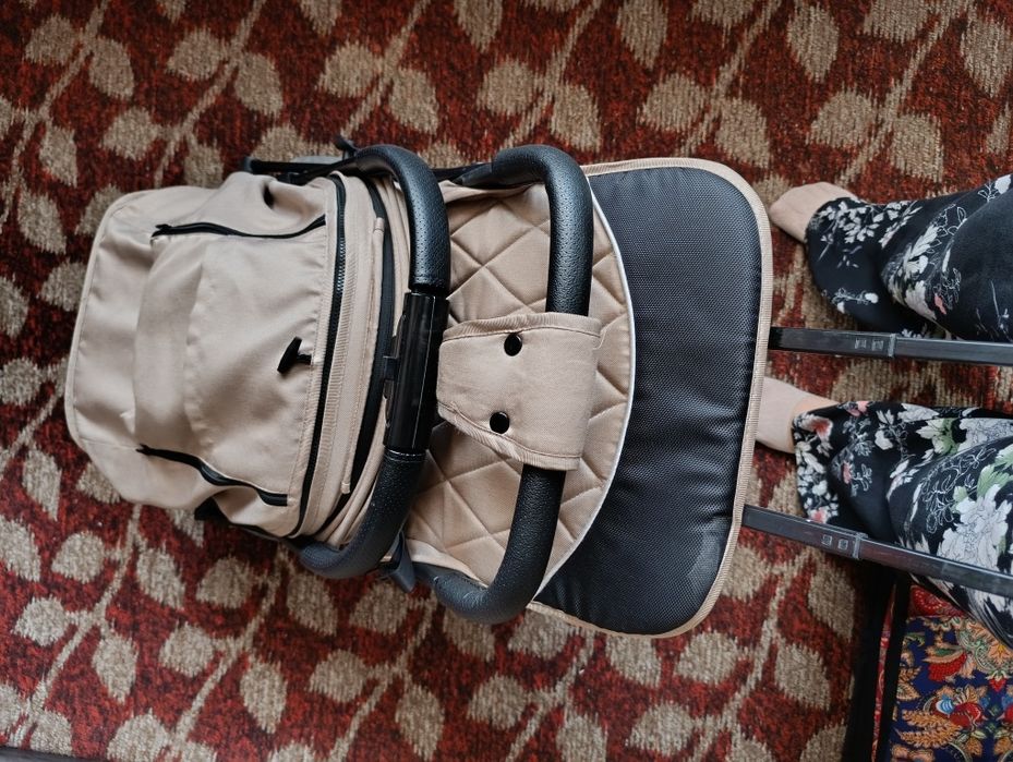 Срочно коляска сотилади