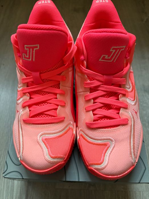 Air jordan Tatum 2 чисто нови