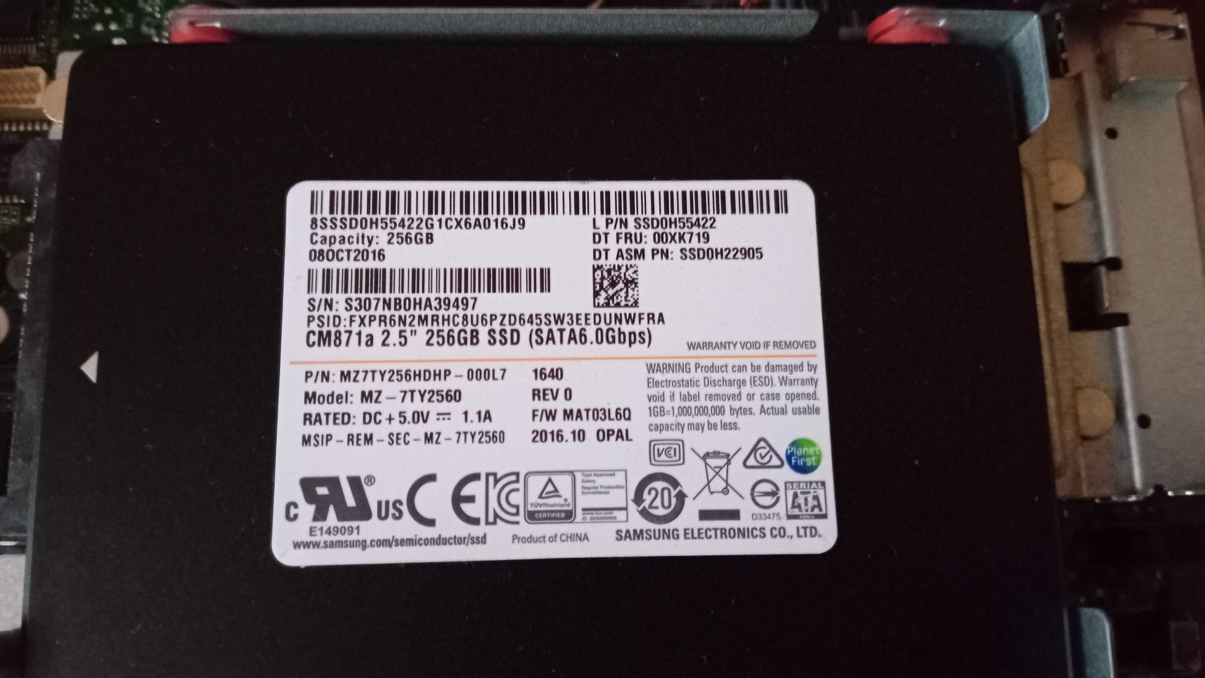 LENOVO ThinkCentre M700 Tiny