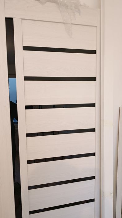 Срочно продам дверь