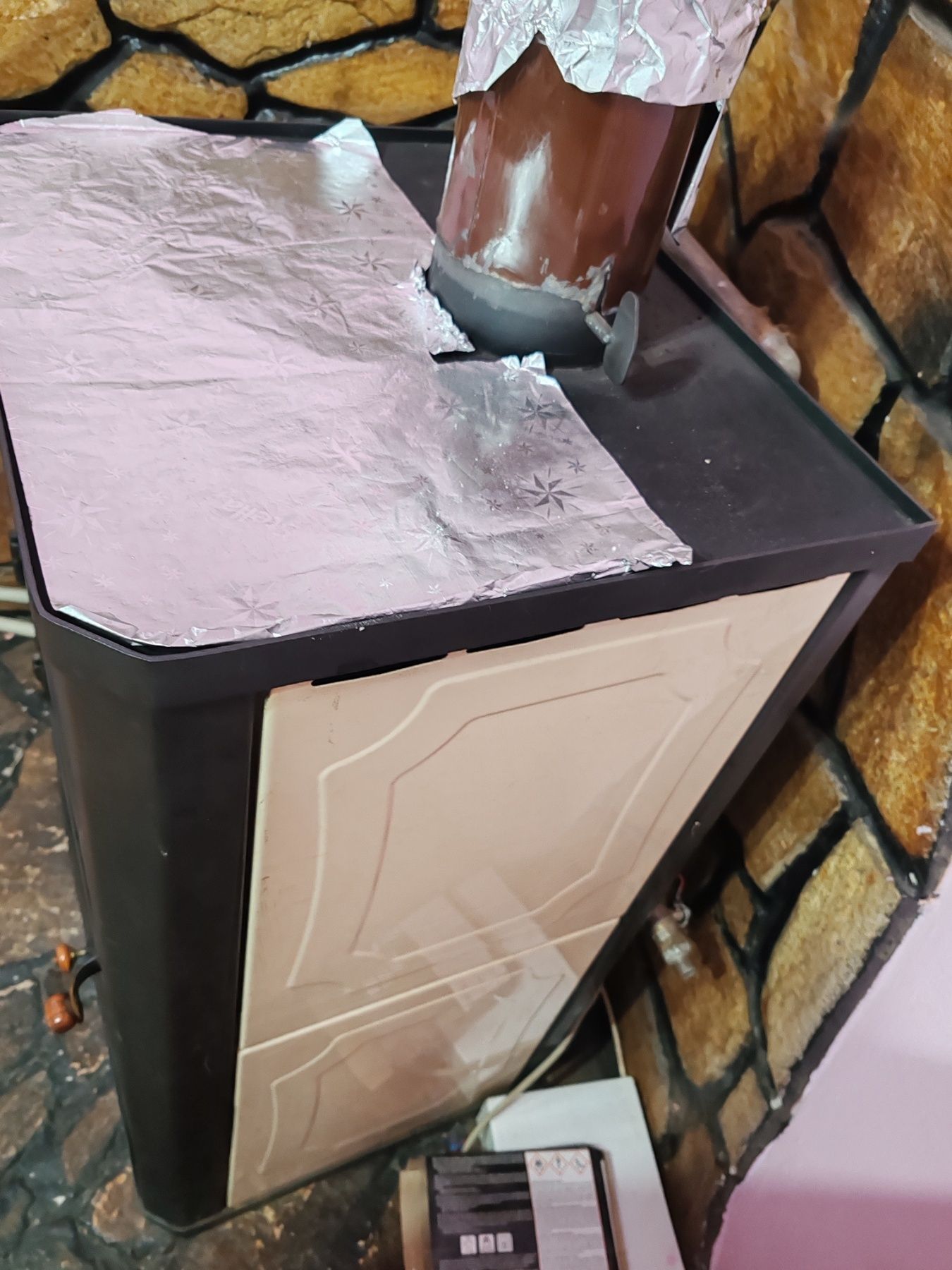 Продавам камина PRITY в добро състояние 13KW цената с помпата е 250