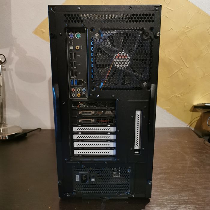 Unitate PC Gaming