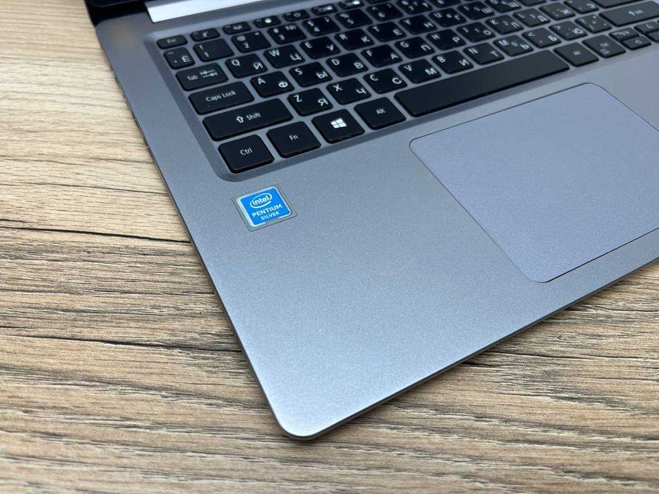 ACER Swift 1 Pentium*ОЗУ 4*SSD 256 Для бизнеса Подсветка клава