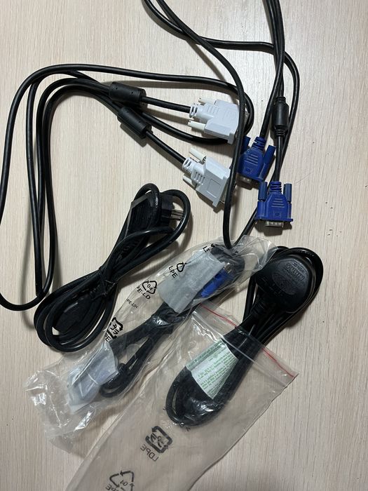 Шнуры для компютера