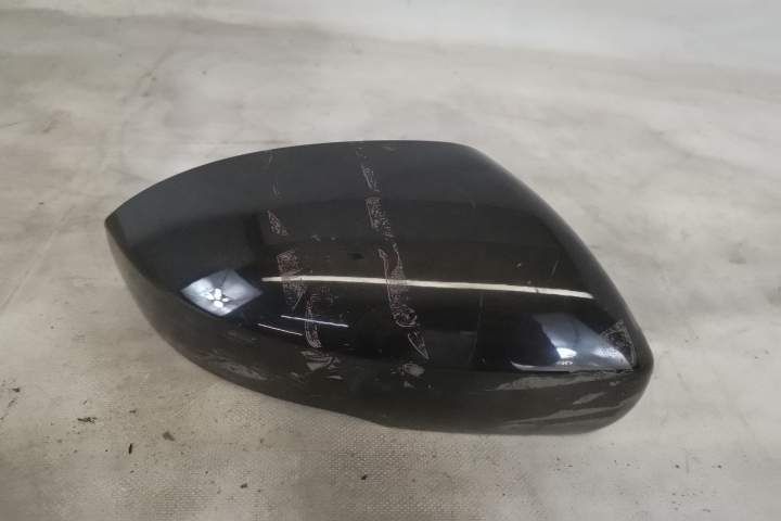 Капак Огледало Дясно Оригинално В Добро Състояние Ланд Ровер / Land Ro