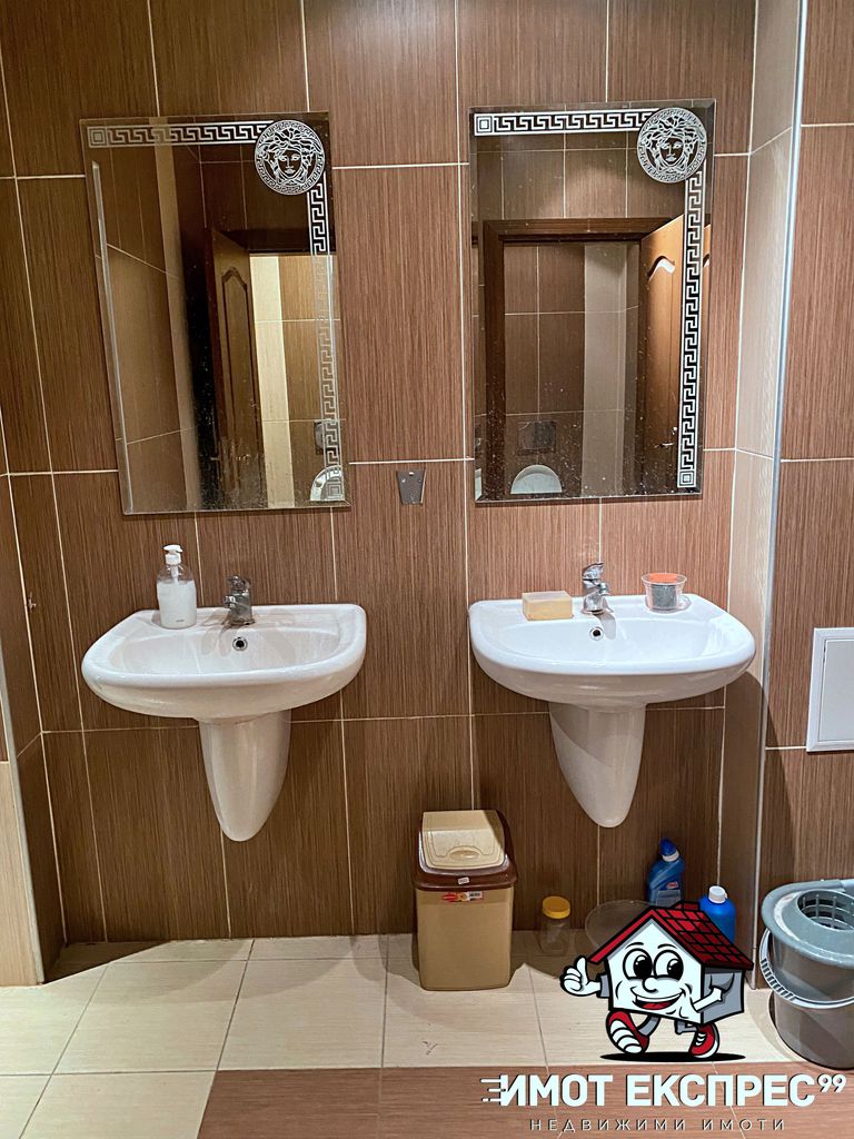 Продава се Магазин в Асеновград - 40 кв.м за 765 €/кв.м - Снимка #2