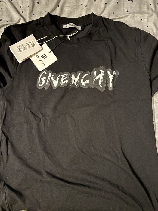tricou givenchy marimea L