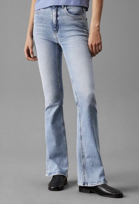 Джинсы Calvin Klein