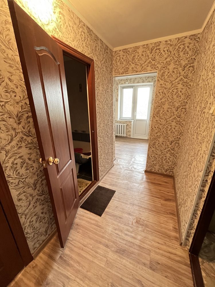 Продается 1 ком кв в 8 мкр