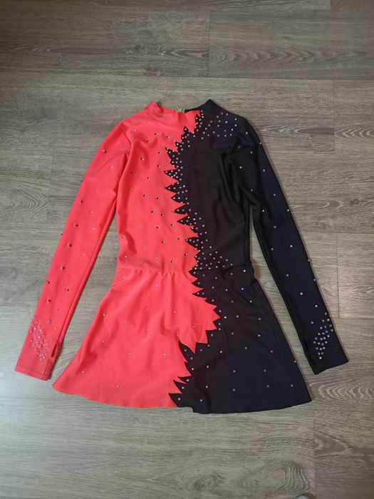 Платье для фигурного катания для выступлений