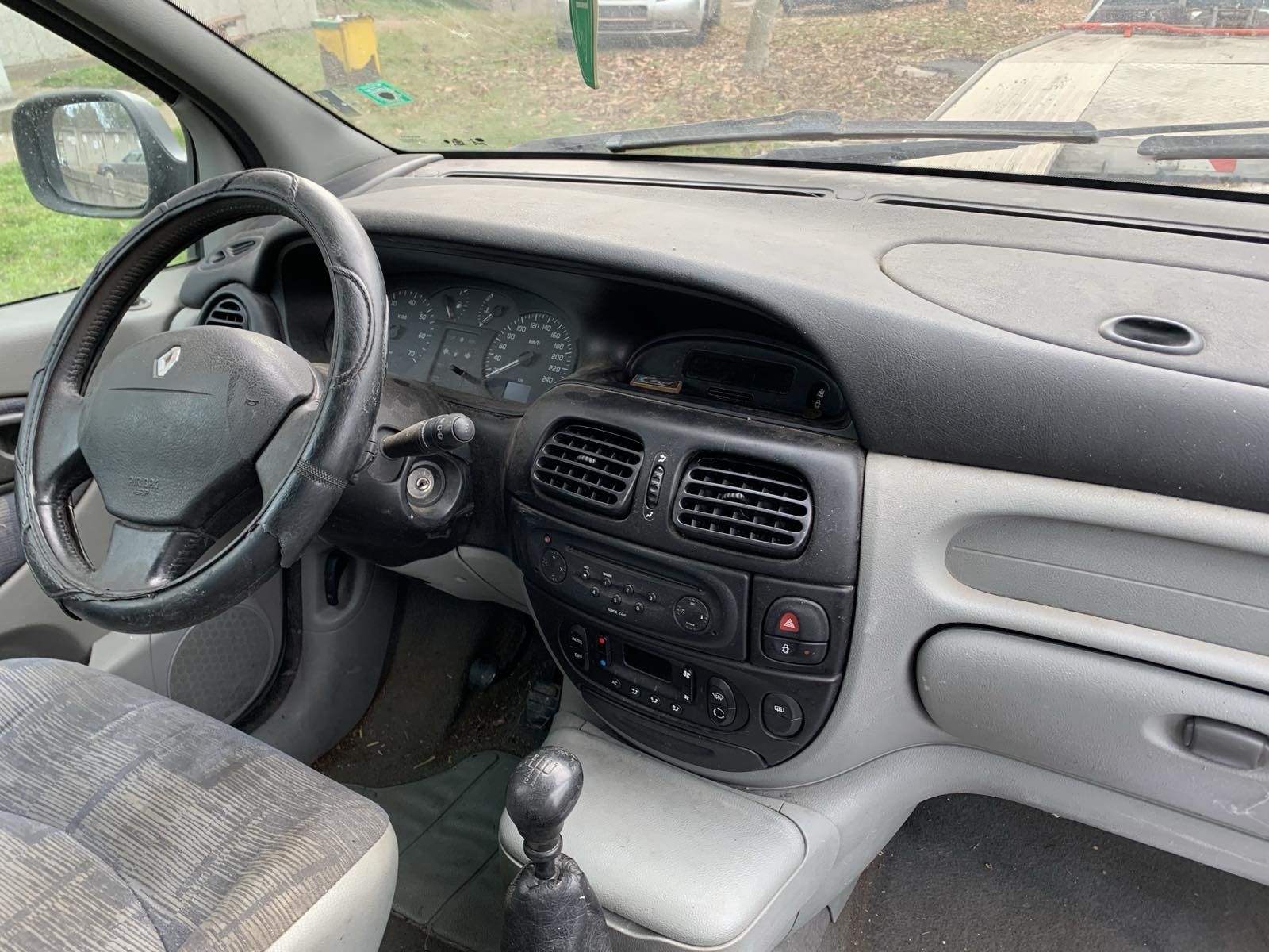 Renault RX4 1.9 DCI на части !!!