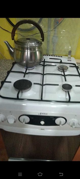 Продам холодильник и газплиту!