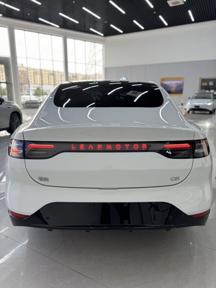 LEAPMOTOR C01 Electro, Hybrid