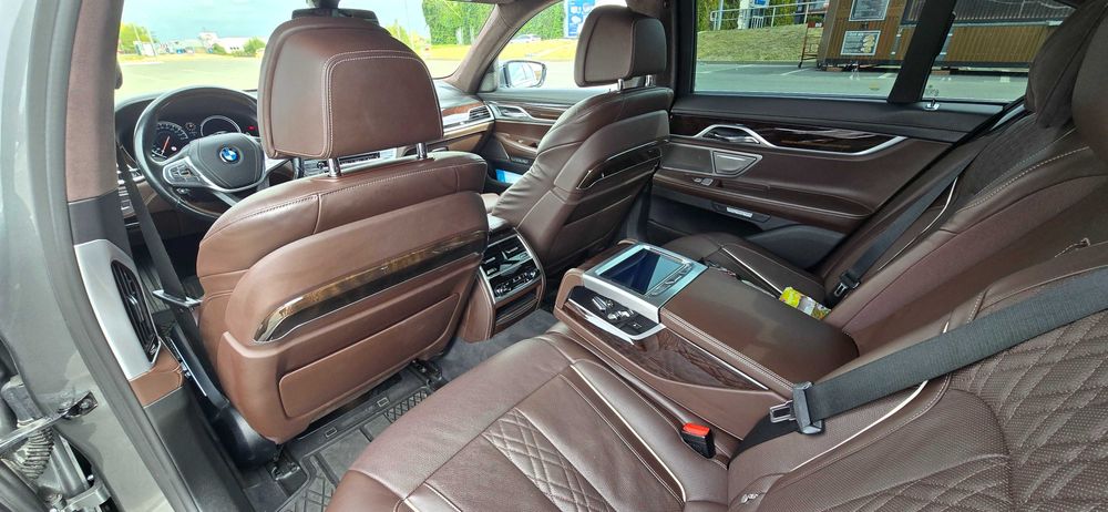 BMW Seria 7 Xdrive