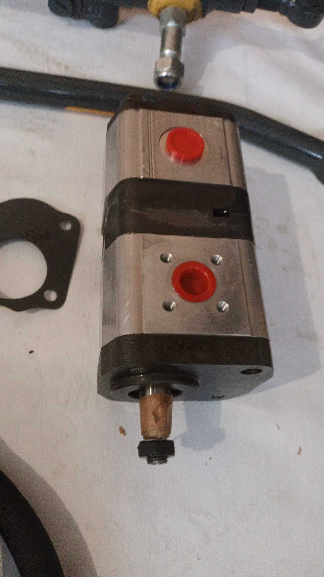 Servodirectie asamblata tractor Deutza Fahr seria 6000