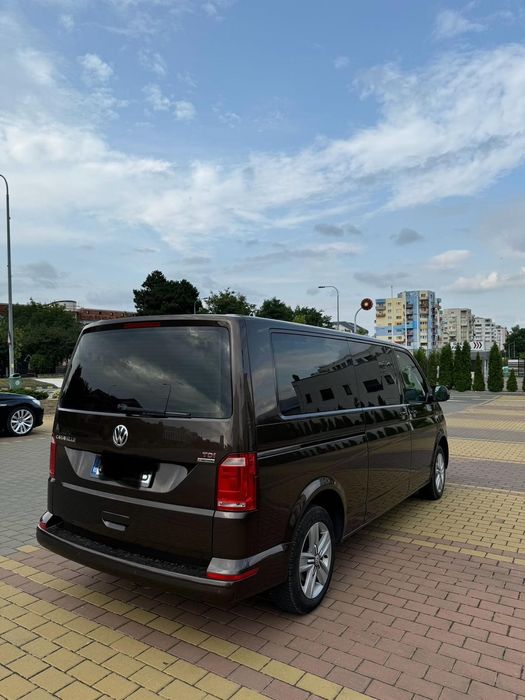 vând wolkswagen caravelle t6