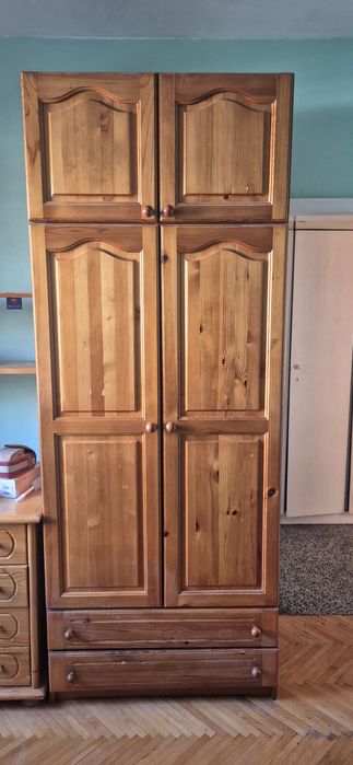 Дървени мебели скрин,гардероб